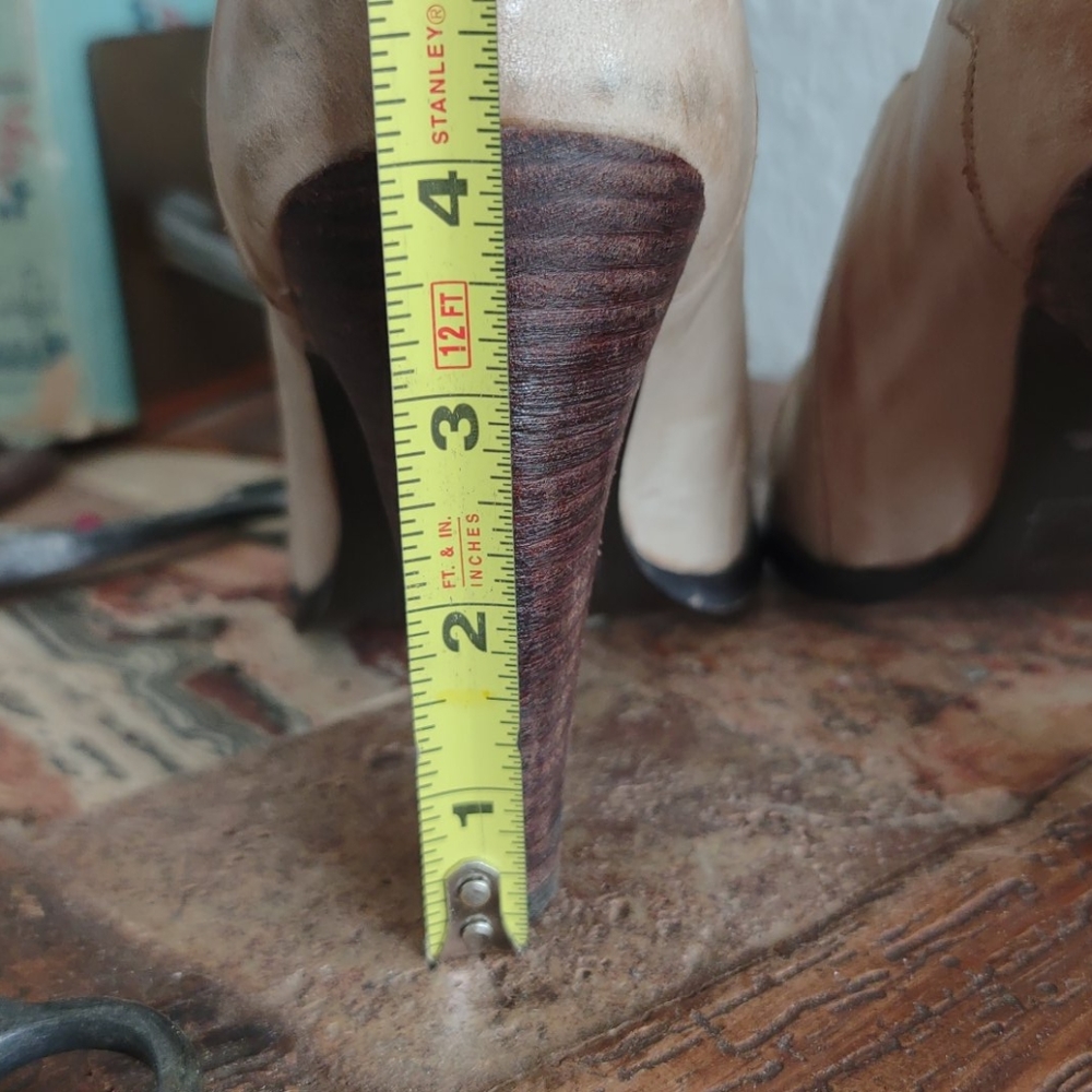 Envy Leather Slip On Heels - Picture 7 of 7
